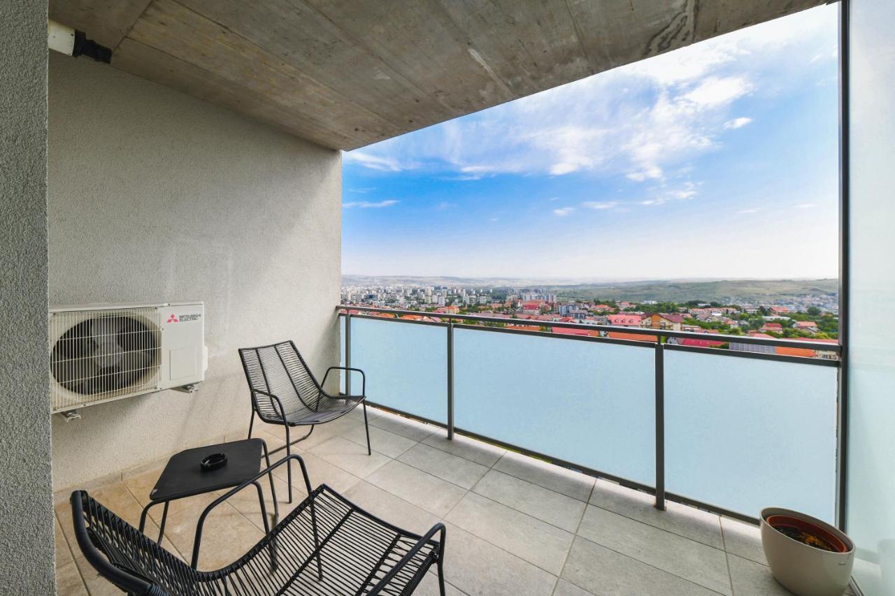 My Place Grand Hill كلوج-نابوكا المظهر الخارجي الصورة