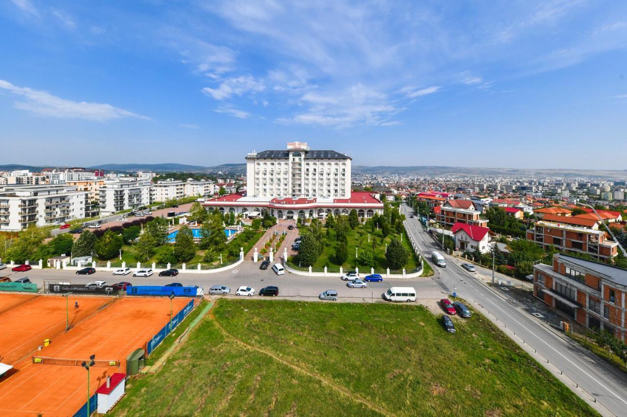 My Place Grand Hill كلوج-نابوكا المظهر الخارجي الصورة