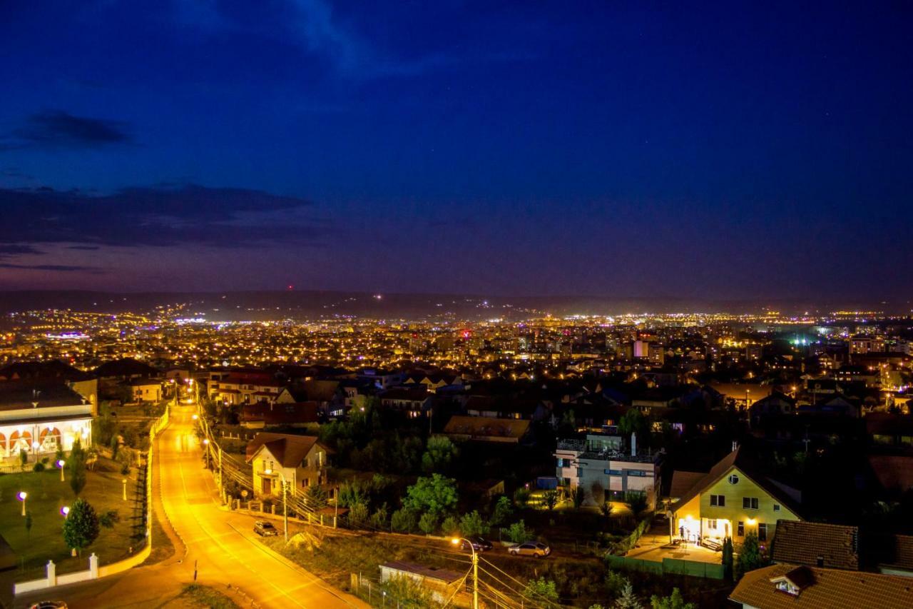 My Place Grand Hill كلوج-نابوكا المظهر الخارجي الصورة